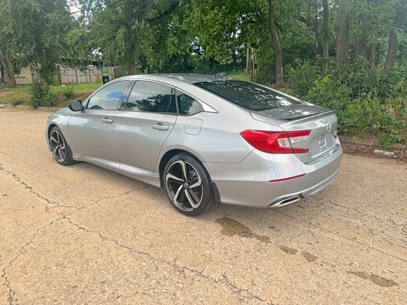 2022 Honda Accord VIN 1HGCV2F36NA009123 COPART salvage auction — NORMAL WEAR, Va - Cert Of Title - Salvage (P), sold $7,800 on 2026-07-28 (photo 3)