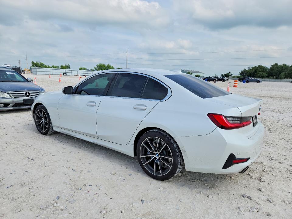 2019 BMW 3er VIN WBA5R1C57KAE82035 COPART salvage auction — REAR END, Tx - Certificate Of Title, sold $7,200 on 2026-07-09 (photo 2)