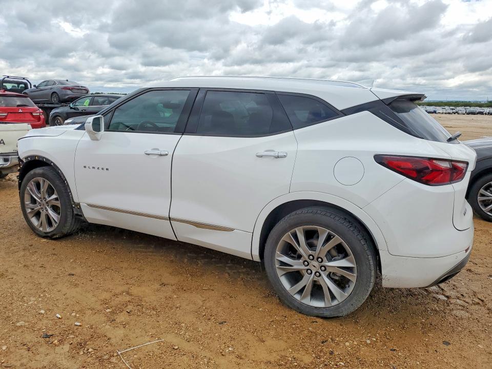 2019 Chevrolet Blazer VIN 3GNKBFRS2KS579215 COPART salvage auction — FRONT END, Tx - Salvage Vehicle Title, sold $4,500 on 2026-07-09 (photo 2)