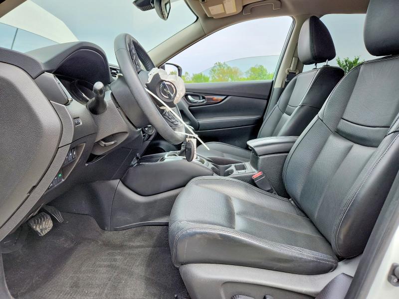 2018 Nissan Rogue VIN JN8AT2MV0JW324677 COPART salvage auction — FRONT END, IL - SALVAGE CERTIFICATE, sold $4,400 on 2026-07-08 (photo 7)
