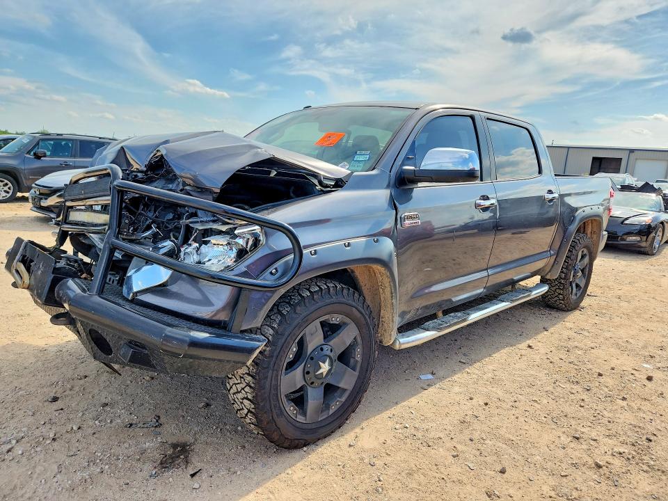 2017 Toyota Tundra VIN 5TFAW5F15HX642359 COPART salvage auction — FRONT END, Tx - Salvage Vehicle Title, sold $11,600 on 2026-07-30 (photo 1)