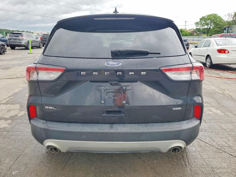 2022 Ford Escape VIN 1FMCU0CZ9NUA17290 COPART salvage auction — ROOF, Tn - Salvage Certificate, sold $7,900 on 2026-07-27 (photo 6)