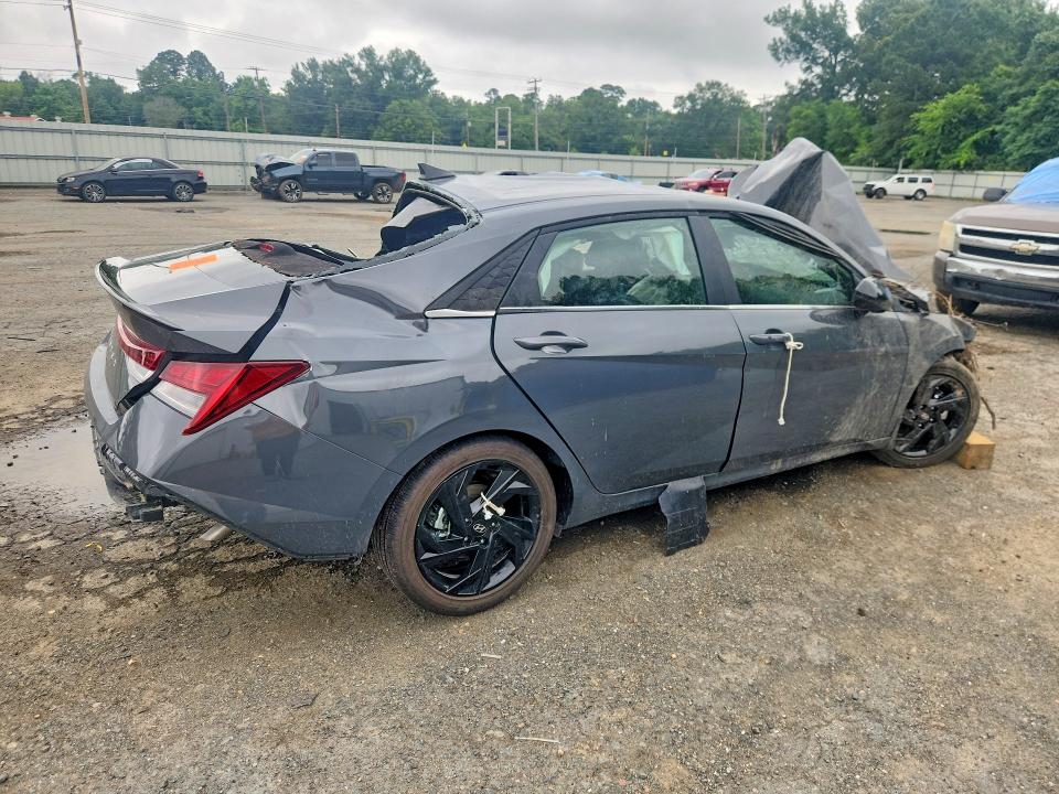 2026 Hyundai Elantra VIN KMHLS4DG3TU183067 COPART salvage auction — ALL OVER, LA - CERT OF TITLE-SALVAGE, sold $250 on 2026-07-23 (photo 3)