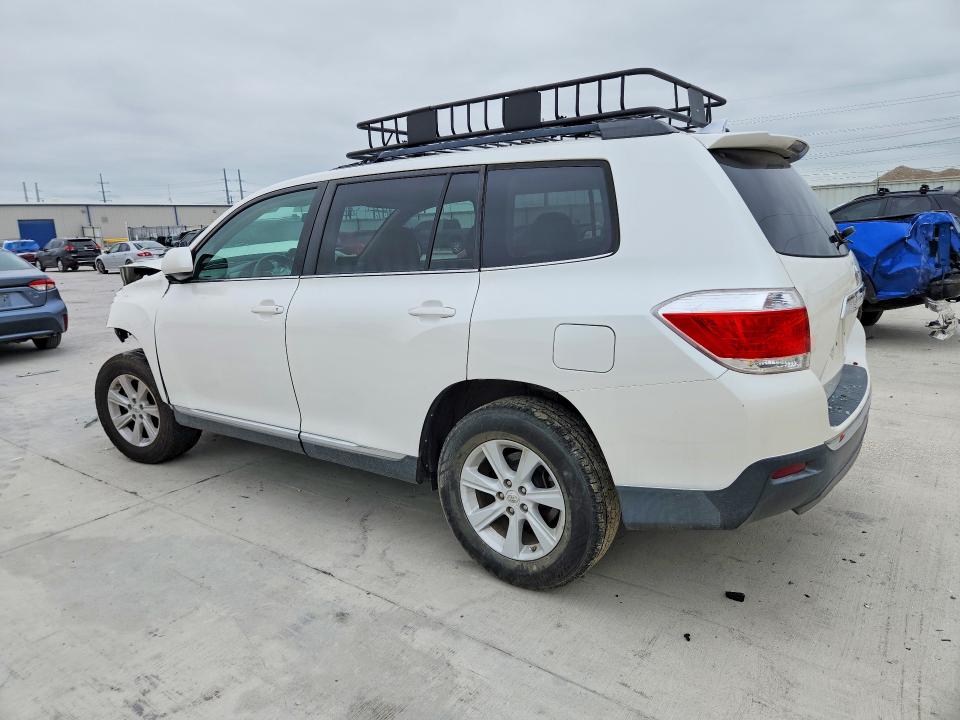 2013 Toyota Highlander VIN 5TDZA3EH8DS035196 COPART salvage auction — FRONT END, Tx - Salvage Vehicle Title, sold $1,750 on 2026-07-21 (photo 2)