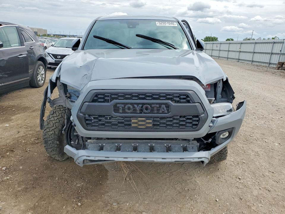 2020 Toyota Tacoma VIN 5TFCZ5AN4LX237208 COPART salvage auction — SIDE, Ia - Cert Of Title-Salvage Title, sold $9,300 on 2026-07-03 (photo 5)
