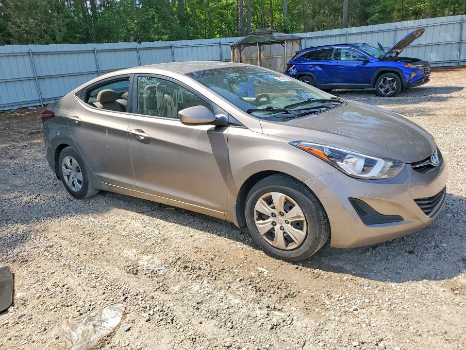 2016 Hyundai VIN 5NPDH4AE1GH771897 COPART salvage auction — VANDALISM, Nc - Salvage Certificate Of Title, sold $275 on 2026-07-31 (photo 4)