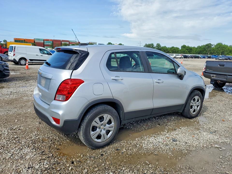 2017 Chevrolet Trax VIN KL7CJKSB3HB185632 COPART salvage auction — FRONT END, Salvage Title, sold $175 on 2026-07-21 (photo 3)
