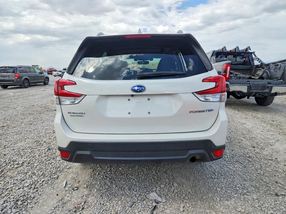 2019 Subaru Forester VIN JF2SKAEC9KH438033 COPART salvage auction — SIDE, Ut - Salvage Certificate, sold $5,800 on 2026-07-10 (photo 6)