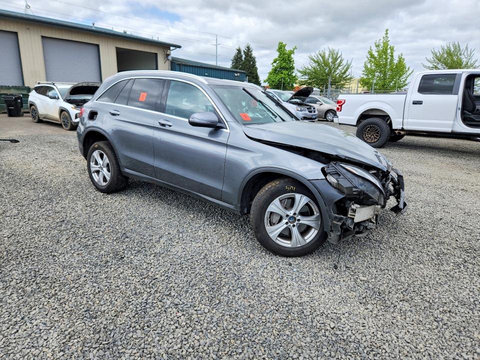 2018 Mercedes-benz Glc VIN WDC0G4KB5JV015366 COPART salvage auction — FRONT END, Or - Salvage Title Certificate, sold $3,650 on 2026-08-18 (photo 4)