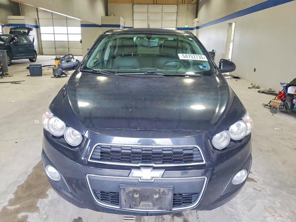 2014 Chevrolet SONIC VIN 1G1JE5SBXE4189461 COPART salvage auction — SIDE, VA - CERT OF TITLE - SALVAGE, sold $550 on 2026-07-02 (photo 5)