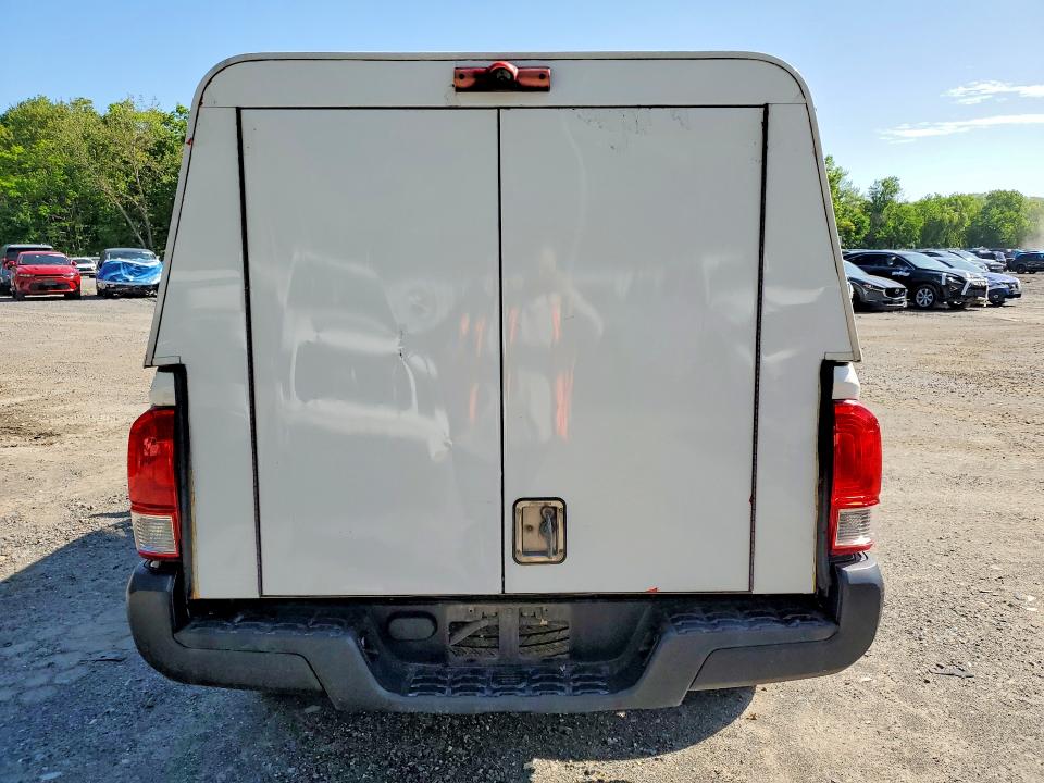 2016 Toyota Tacoma VIN 5TFRX5GN3GX067114 COPART salvage auction — ROOF, Ny - Certificate Of Title, sold $6,985 on 2026-08-02 (photo 6)