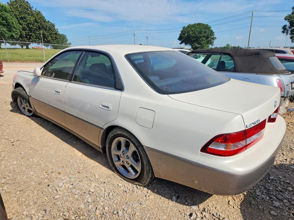 2001 Lexus ES VIN JT8BF28G710307640 COPART salvage auction — FRONT END, Al - Cert Of Title-Salvage Title, sold $325 on 2026-07-08 (photo 2)