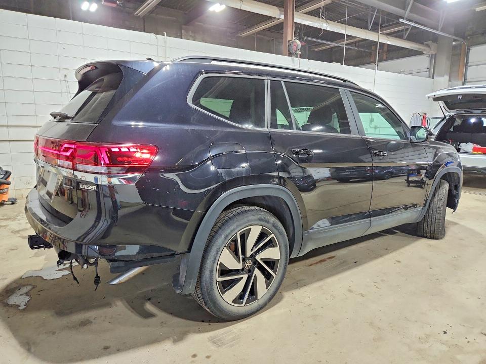 2025 Volkswagen Atlas VIN 1V2HR2CA8SC540396 COPART salvage auction — REAR END, Mn - Certificate Of Title, sold $23,900 on 2026-07-27 (photo 3)