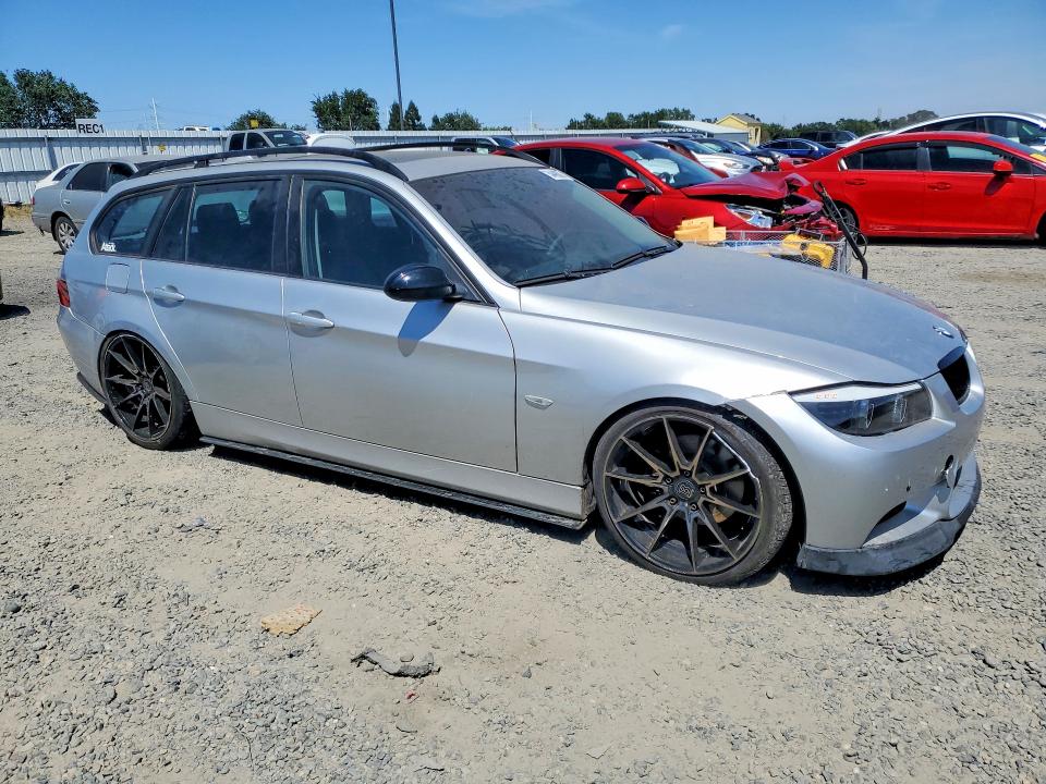 2008 BMW 3er VIN WBAVS13518FX16943 COPART salvage auction — REAR END, Ca - Salvage Certificate, sold $350 on 2026-07-02 (photo 4)