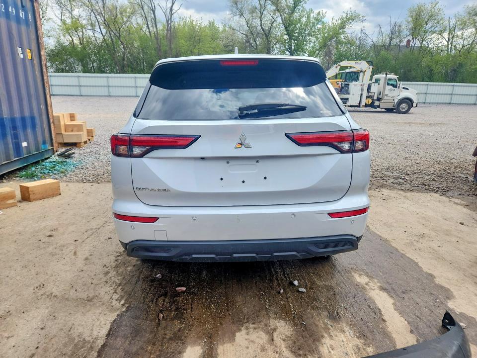 2024 Mitsubishi VIN JA4J4UA80RZ074218 COPART salvage auction — FRONT END, WI - JUNKED VEHICLE BILL OF SALE, sold $5,700 on 2026-07-27 (photo 6)