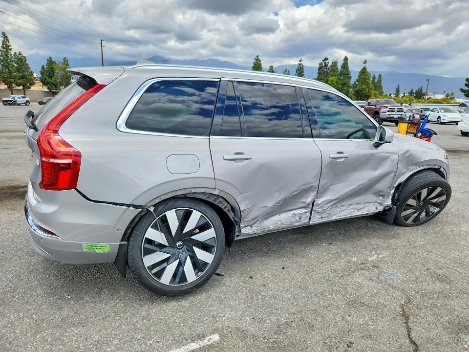 2023 Volvo Xc90 VIN YV4H60CA3P1932216 COPART salvage auction — ALL OVER, CA - SALVAGE CERTIFICATE, sold $19,000 on 2026-07-16 (photo 3)