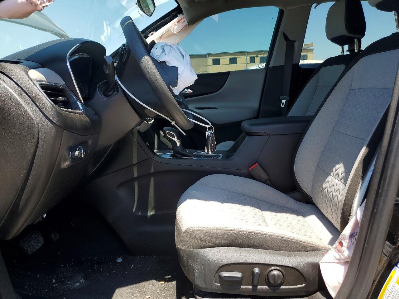 2023 Chevrolet Equinox VIN 3GNAXKEG4PL196305 COPART salvage auction — Front End, TX - SALVAGE VEHICLE TITLE, sold $2,650 on 2026-06-25 (photo 7)