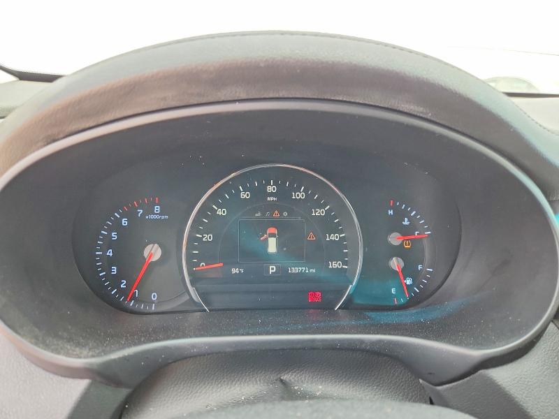 2017 Kia Sorento VIN 5XYPH4A50HG235092 COPART salvage auction — FRONT END, Tx - Certificate Of Title (P), sold $2,350 on 2026-07-30 (photo 9)