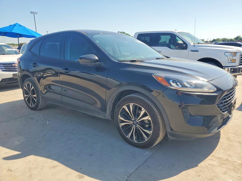 2021 Ford Escape VIN 1FMCU0G62MUB35583 COPART salvage auction — HAIL, Tx - Certificate Of Title, sold $9,200 on 2026-07-02 (photo 4)