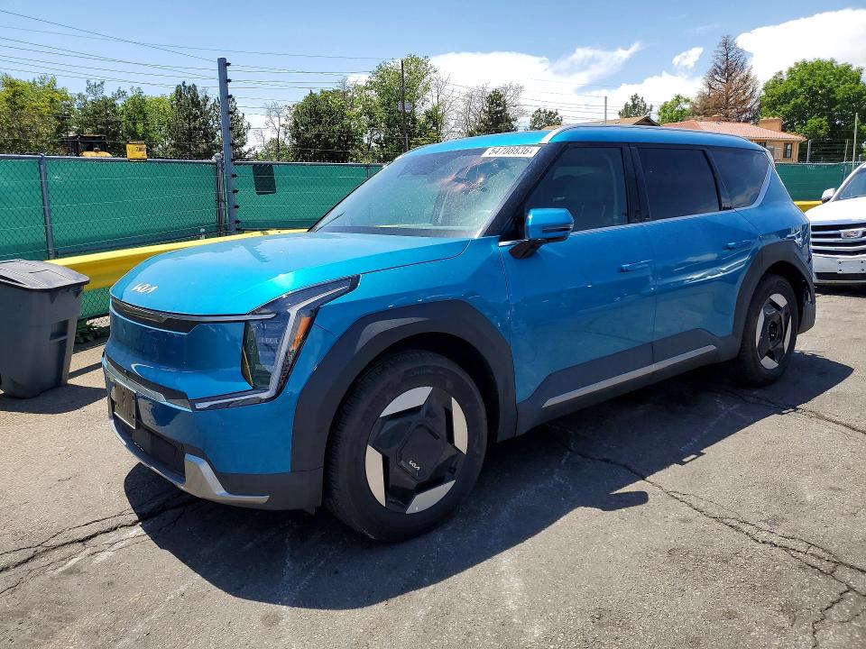 2026 Kia Ev9 VIN 5XYAFFS53TG006033 COPART salvage auction — REAR END, CO - SALVAGE TITLE, sold $15,400 on 2026-07-28 (photo 1)