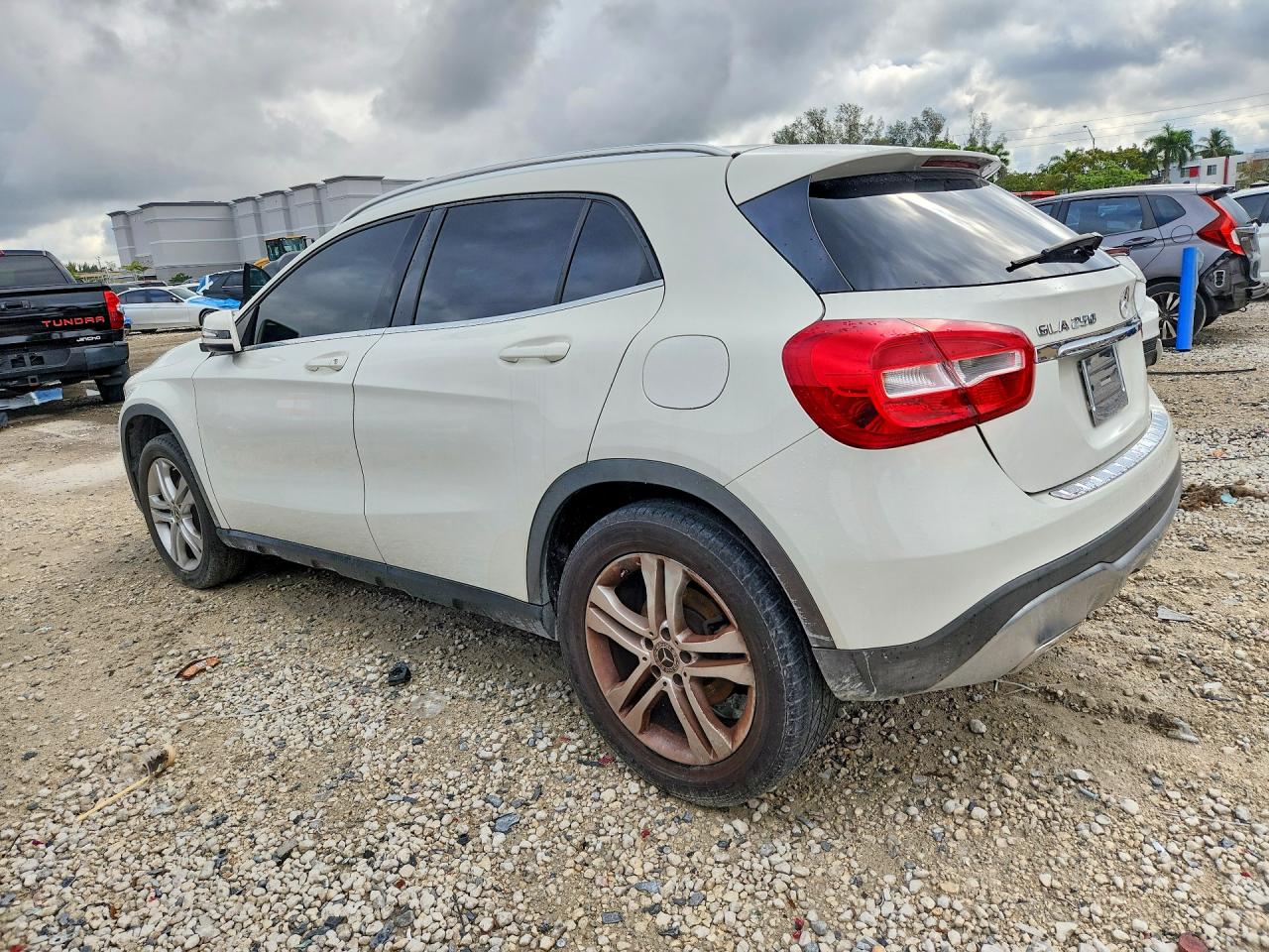 2018 Mercedes-Benz GLA-Class VIN WDCTG4EB1JJ406269 COPART salvage auction — Minor Dent/Scratches, FL - CERTIFICATE OF TITLE, sold $2,000 on 2026-06-30 (photo 2)
