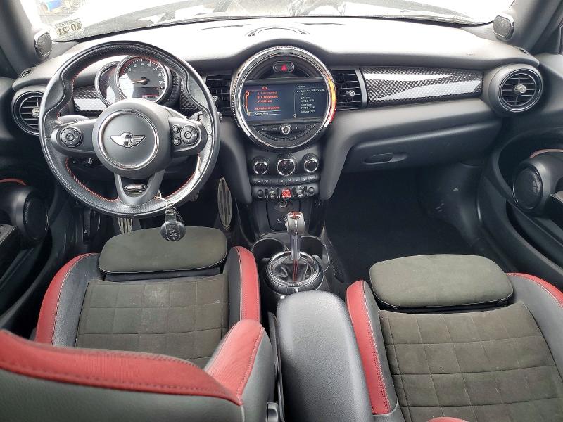 2016 Mini Cooper VIN WMWXM9C59GT997942 COPART salvage auction — FRONT END, NJ - CERT OF TITLE-SALVAGE, sold $4,500 on 2026-08-25 (photo 8)
