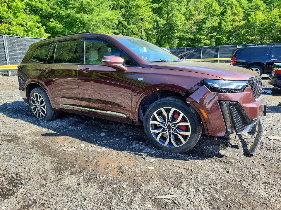 2022 Cadillac Xt6 VIN 1GYKPGRS9NZ126002 COPART salvage auction — FRONT END, MD - CERT OF SALVAGE > 75% DAMAGE, sold $13,100 on 2026-07-31 (photo 4)