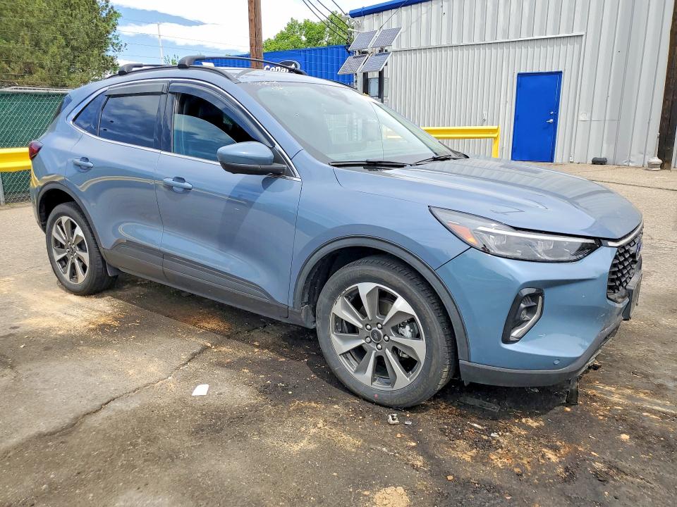 2023 Ford Escape VIN 1FMCU9JZ1PUB37174 COPART salvage auction — FRONT END, Co - Salvage Title, sold $9,600 on 2026-07-09 (photo 4)