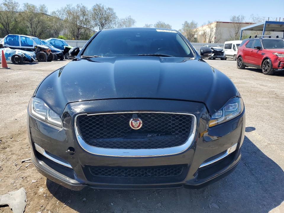 2017 Jaguar VIN SAJWA1C78H8W08420 COPART salvage auction — FRONT END, Nv - Salvage Title, sold $4,850 on 2026-07-30 (photo 5)