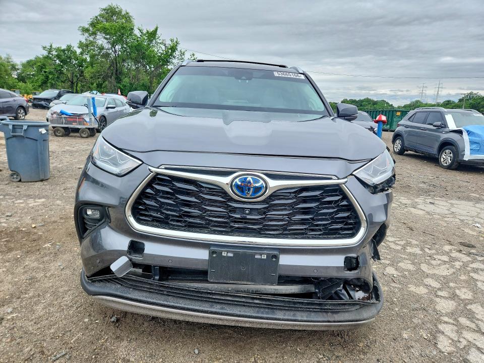 2023 Toyota Highlander VIN 5TDEBRCH6PS596986 COPART salvage auction — FRONT END, Md - Cert Of Salvage > 75% Damage, sold $24,100 on 2026-07-07 (photo 5)