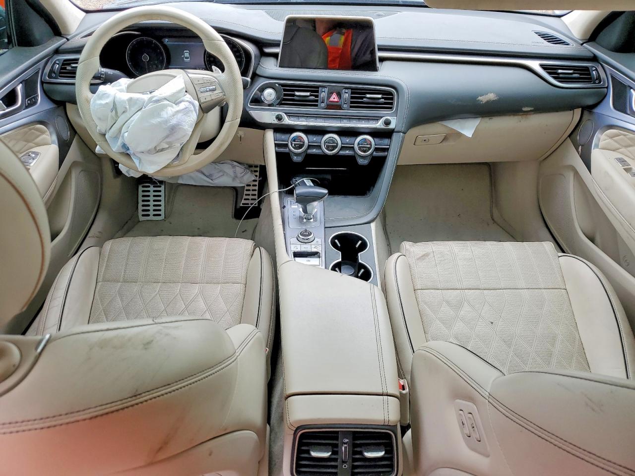 2019 Genesis G70 VIN KMTG34LE2KU014855 COPART salvage auction — Side, TX - CERTIFICATE OF TITLE, sold $4,800 on 2026-07-09 (photo 8)