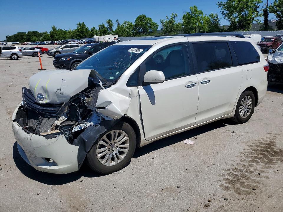 2017 Toyota Sienna VIN 5TDYZ3DC2HS821415 COPART salvage auction — FRONT END, Mo - Salvage Certificate Of Title, sold $3,200 on 2026-07-07 (photo 1)
