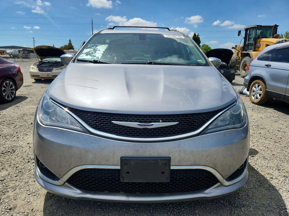 2019 Chrysler Pacifica VIN 2C4RC1GG5KR731149 COPART salvage auction — SIDE, Or - Lien Papers Salvage, sold $2,500 on 2026-09-01 (photo 5)