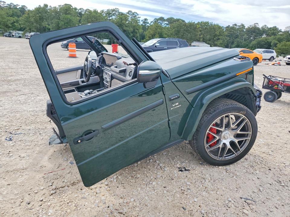 2024 Mercedes-benz G-klasse VIN W1NYC7HJ9RX494355 COPART salvage auction — VANDALISM, Tx - Nonrepairable Title, sold $25,500 on 2026-07-14 (photo 3)