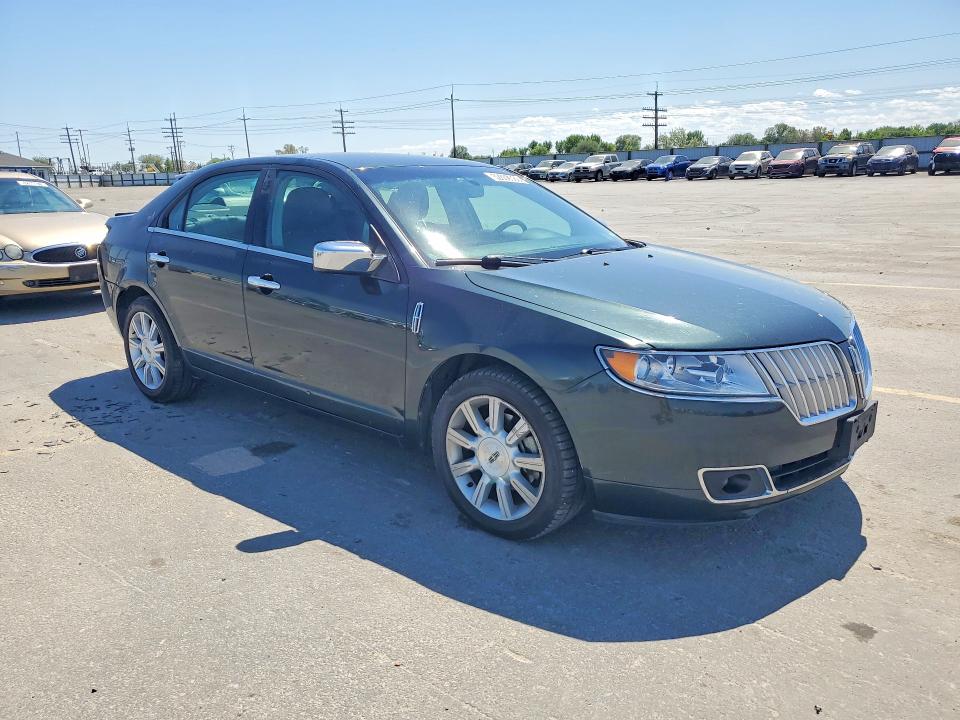 2010 Lincoln Mkz VIN 3LNHL2GCXAR609521 COPART salvage auction — REAR END, ID - SALVAGE CERTIFICATE OF TITLE, sold $875 on 2026-07-09 (photo 4)