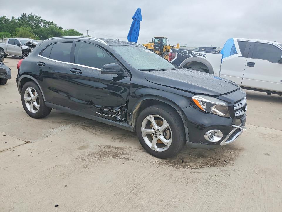 2018 Mercedes-benz Gla-klasse VIN WDCTG4EB0JJ455317 COPART salvage auction — SIDE, Tx - Salvage Vehicle Title, sold $3,750 on 2026-07-02 (photo 4)