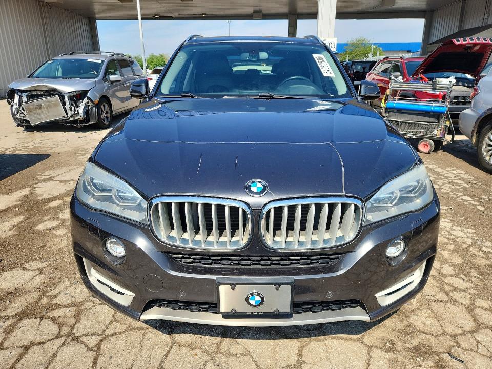 2015 BMW X5 VIN 5UXKR6C51F0J77611 COPART salvage auction — MINOR DENT/SCRATCHES, Nj - Certificate Of Title, sold $3,850 on 2026-07-20 (photo 5)