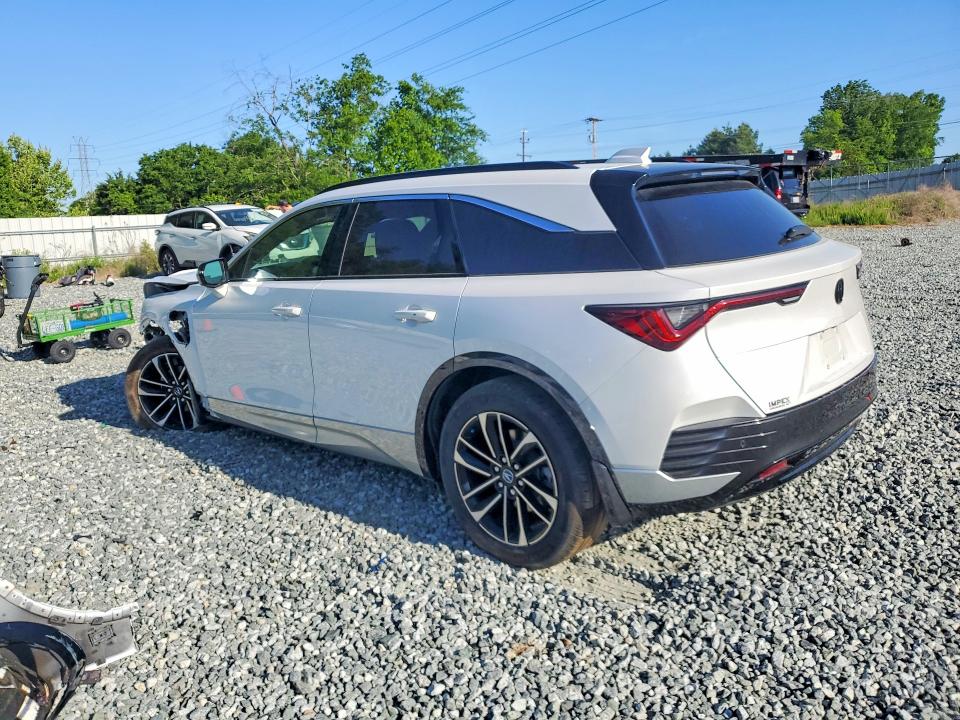 2024 Acura Zdx VIN 4W5KHNRL0RZ504197 COPART salvage auction — SIDE, Nc - Salvage Certificate Of Title, sold $4,150 on 2026-07-22 (photo 2)