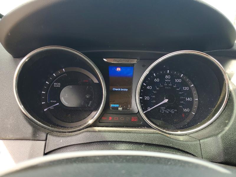 2015 Hyundai Sonata VIN KMHEC4A41FA128008 COPART salvage auction — MINOR DENT/SCRATCHES, AL - CERTIFICATE OF TITLE, sold $3,700 on 2026-07-29 (photo 9)