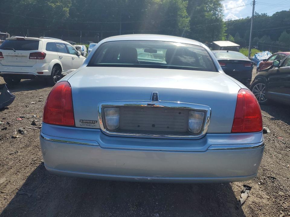 2011 Lincoln TOWN CAR VIN 2LNBL8CVXBX761074 COPART salvage auction — FRONT END, MD - CERT OF SALVAGE > 75% DAMAGE, sold $400 on 2026-07-02 (photo 6)
