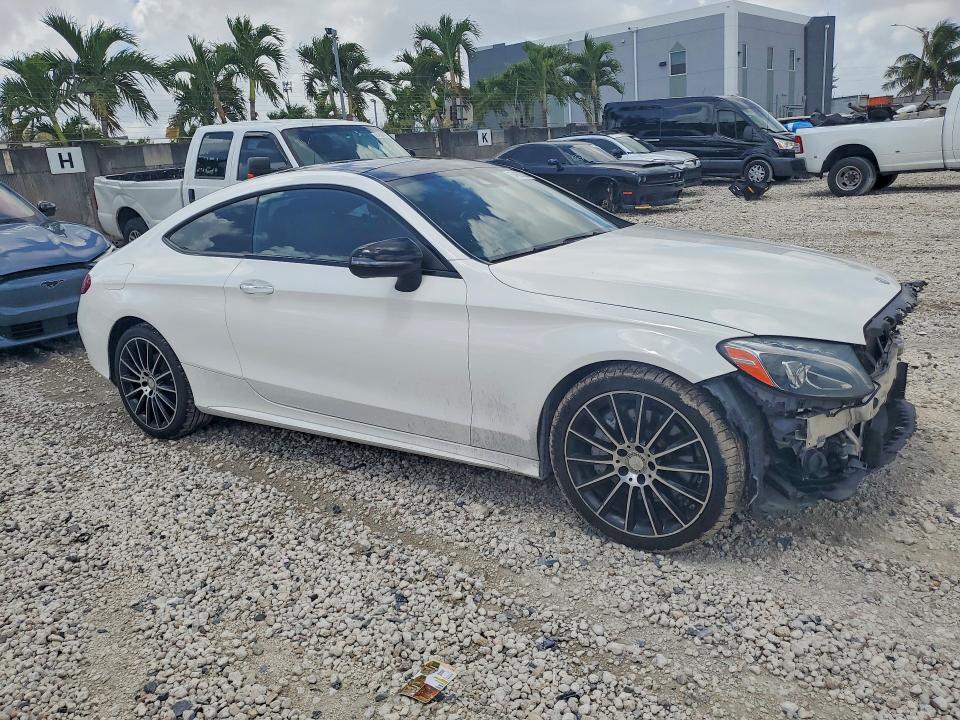 2017 Mercedes-benz VIN WDDWJ4KB6HF375581 COPART salvage auction — FRONT END, Fl - Cert Of Title Slvg Rebuildable, sold $325 on 2026-07-28 (photo 4)