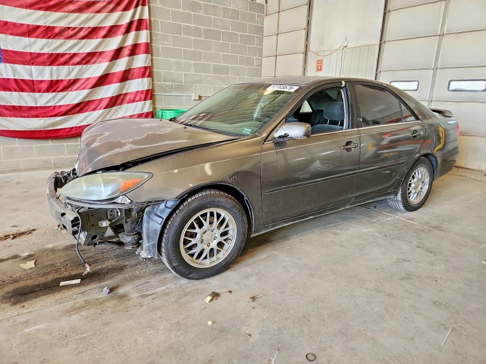 2002 Toyota Camry VIN JTDBE32K720053792 COPART salvage auction — FRONT END, Mo - Salvage Certificate Of Title, sold $300 on 2026-07-14 (photo 1)