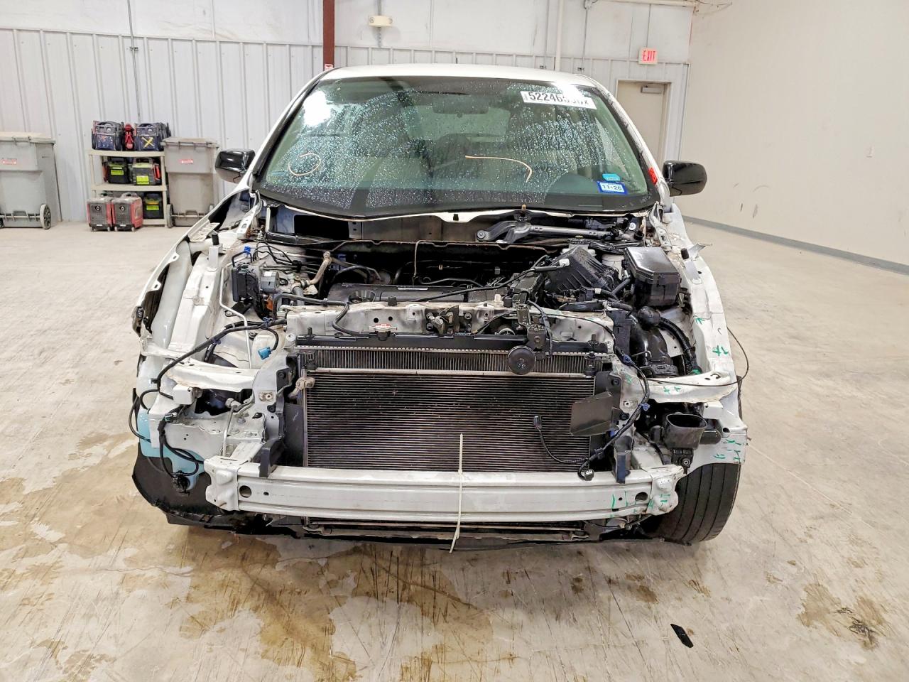 2016 Honda CR-V VIN 5J6RM3H46GL031759 COPART salvage auction — Front End, TX - SALVAGE VEHICLE TITLE, sold $4,350 on 2026-07-09 (photo 5)