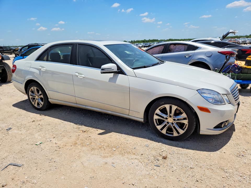 2010 Mercedes-benz E-class VIN WDDHF5GB6AA221027 COPART salvage auction — WATER/FLOOD, Tx - Certificate Of Title (P), sold $2,700 on 2026-07-09 (photo 4)