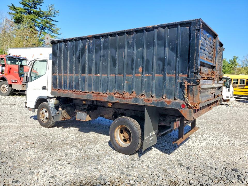 2007 Mitsubishi Fuso VIN JL6BBG1S17K010120 COPART salvage auction — MINOR DENT/SCRATCHES, Ct - Certificate Of Title (P), sold $9,500 on 2026-07-29 (photo 2)