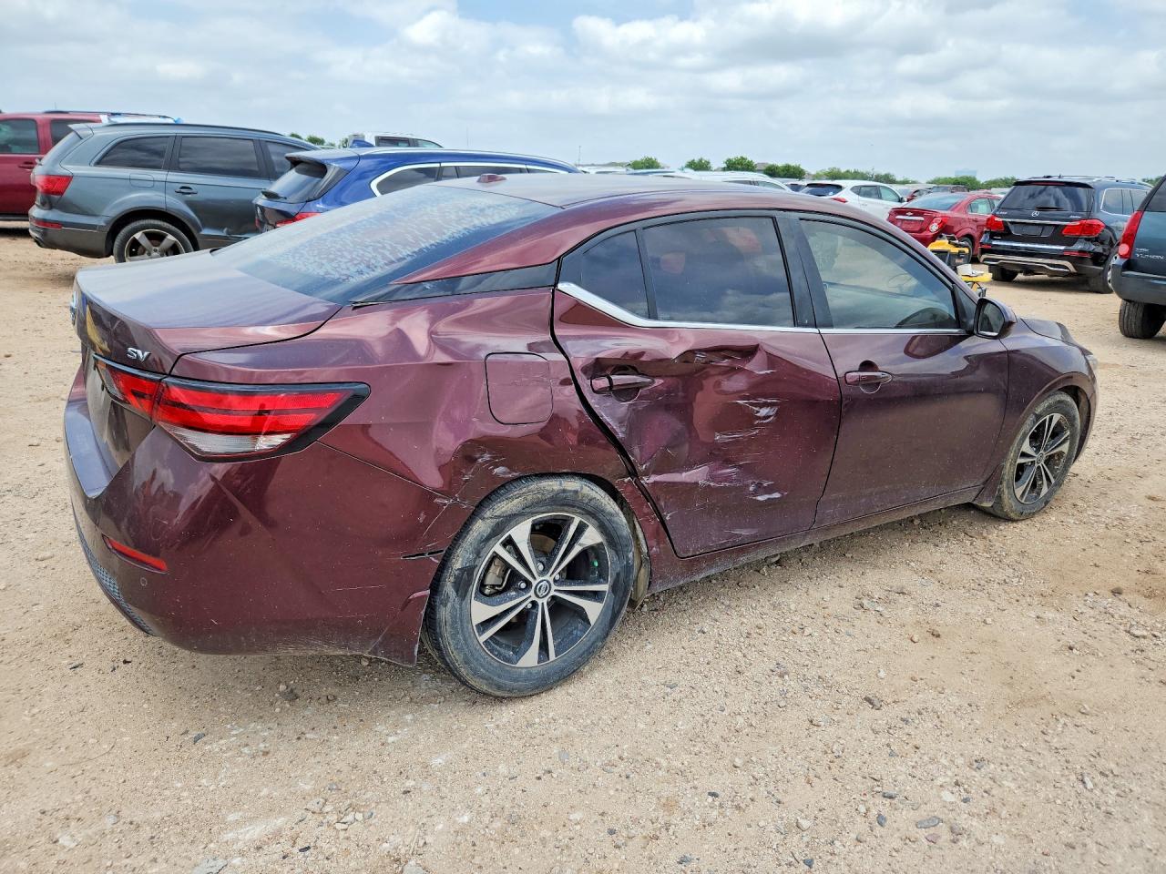 2022 Nissan Sentra VIN 3N1AB8CVXNY233078 COPART salvage auction — Side, TX - SALVAGE VEHICLE TITLE, sold $3,000 on 2026-07-09 (photo 3)