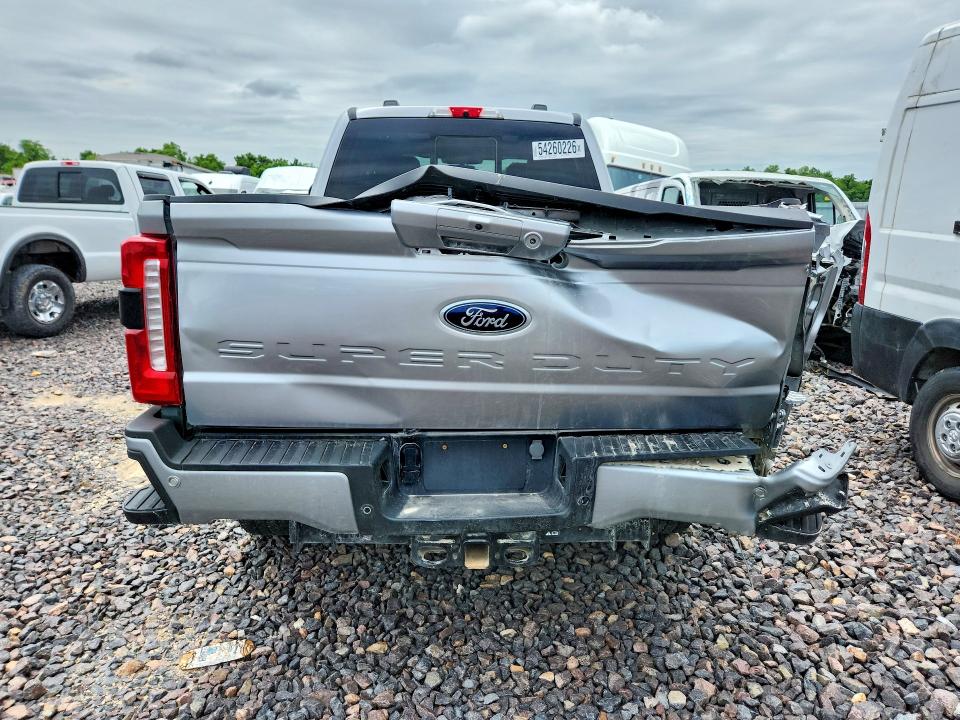 2024 Ford F350 VIN 1FT8W3BN7RED27944 COPART salvage auction — SIDE, Salvage Title, sold $12,900 on 2026-07-28 (photo 6)
