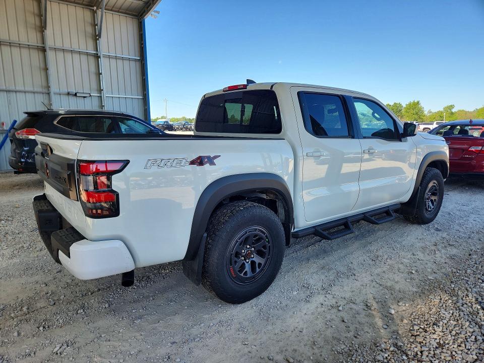 2026 Nissan Navara (frontier) VIN 1N6ED1EK5TN618669 COPART salvage auction — HAIL, MO - SALVAGE CERTIFICATE OF TITLE, sold $18,300 on 2026-10-06 (photo 3)