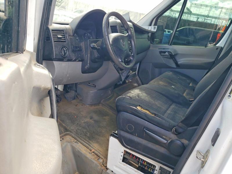 2015 Mercedes-benz Sprinter VIN WD3PE7DCXF5981098 COPART salvage auction — NORMAL WEAR, Oh - Dis/Dlr/Exp Only Clean Title, sold $3,450 on 2026-07-29 (photo 8)
