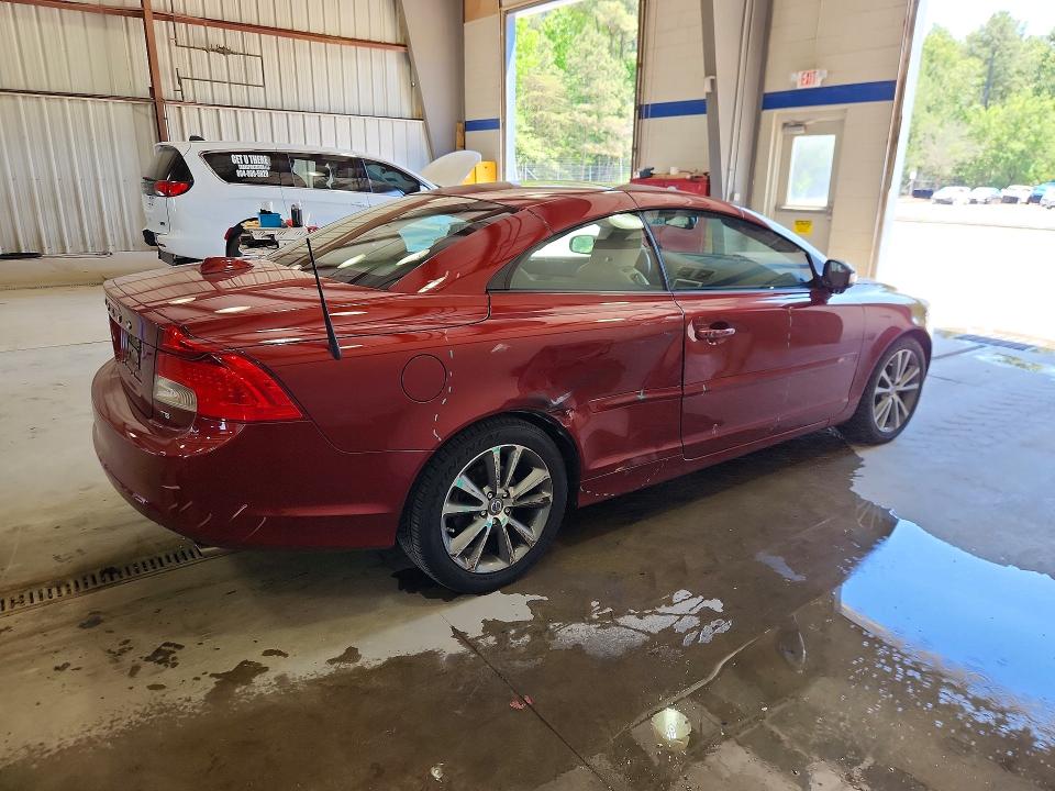 2011 Volvo C70 VIN YV1672MC6BJ108085 COPART salvage auction — SIDE, Va - Cert Of Title - Salvage, sold $1,300 on 2026-07-24 (photo 3)